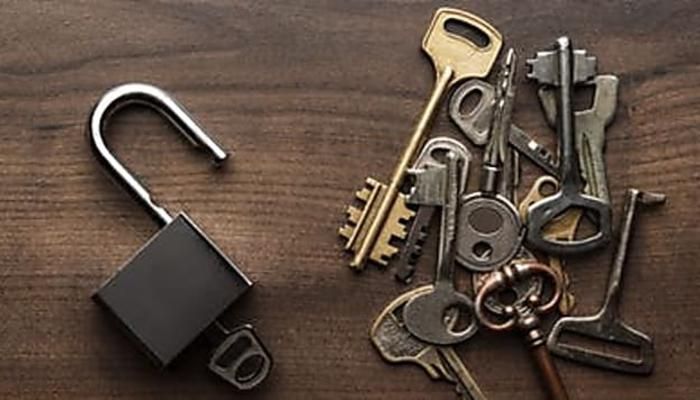 Slotenmaker in IJmuiden